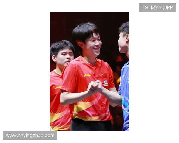 王楚钦笑对互动丢分!1-0 呼喊点燃胜负欲,国乒顶流上演反差萌(2) 王楚钦笑对互动丢分!1-0 呼喊点燃胜负欲,国乒顶流上演反差萌(2)